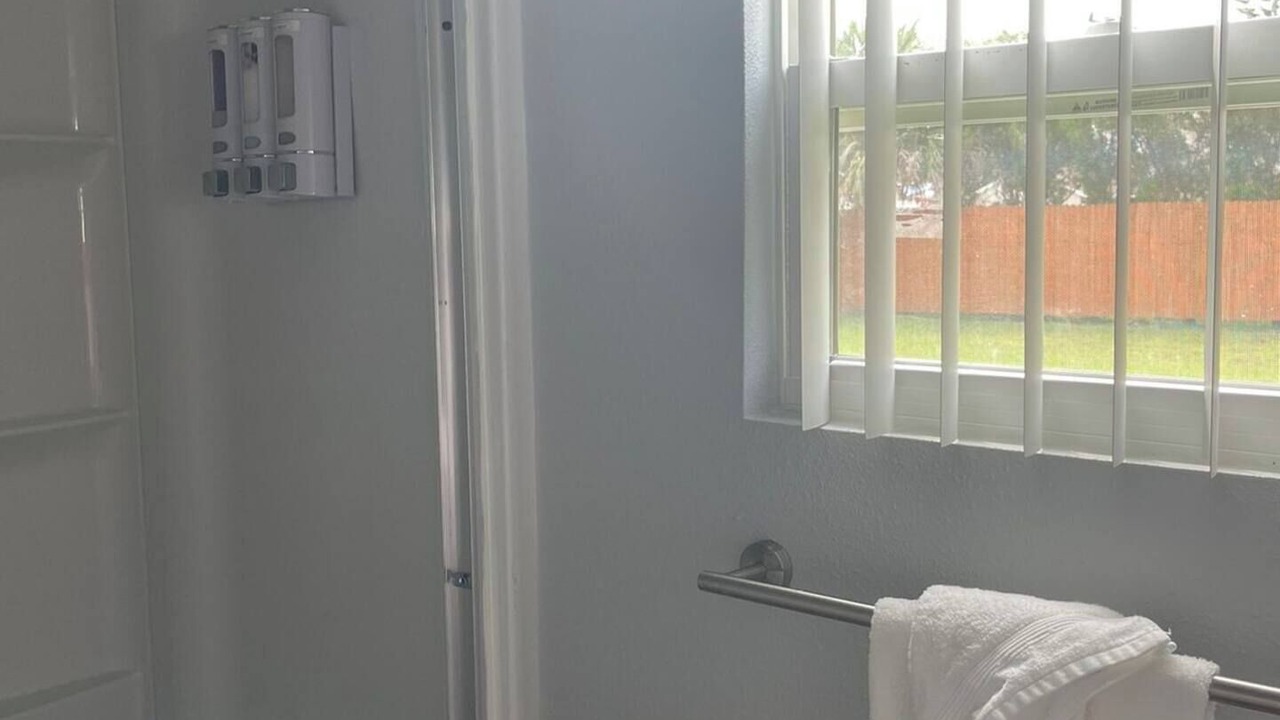 Photo of Bathroom in Buena Ventura Lakes
