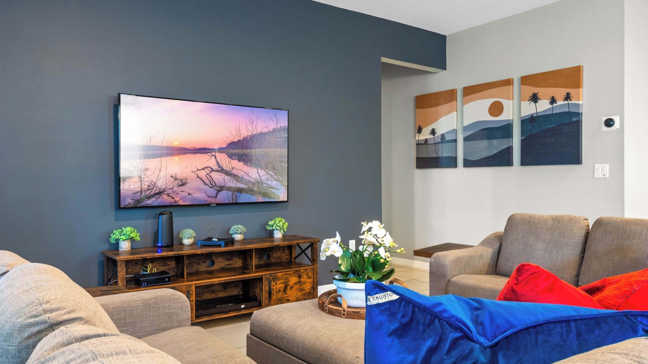Photo of Livingroom in Loughman