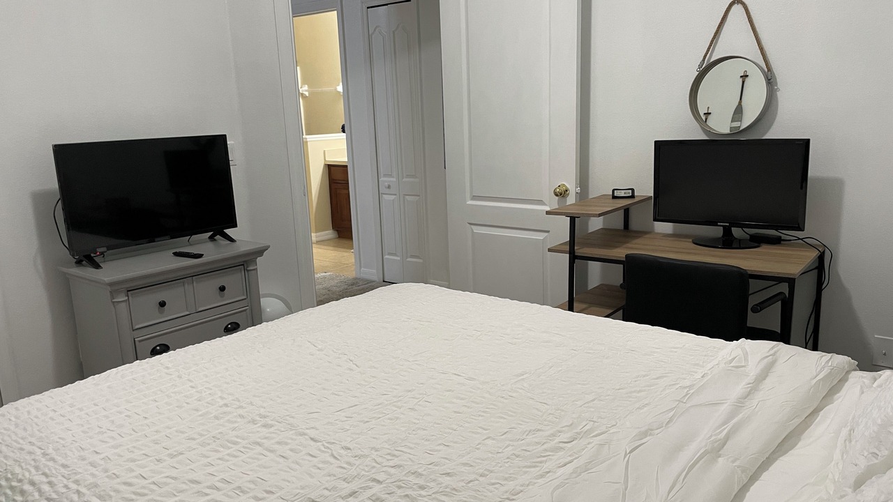Photo of Bedroom in Southeast Orlando