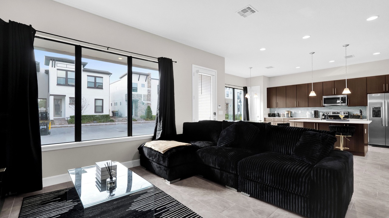 Photo of Livingroom in Loughman