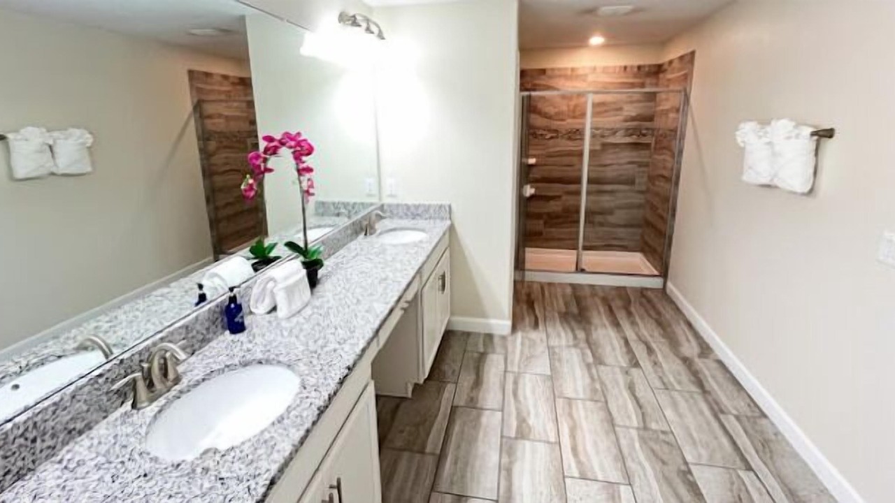 Photo of Bathroom in Loughman