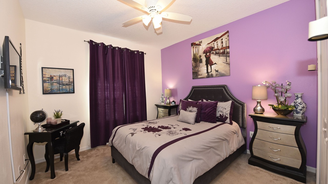 Photo of Bedroom in Watersong