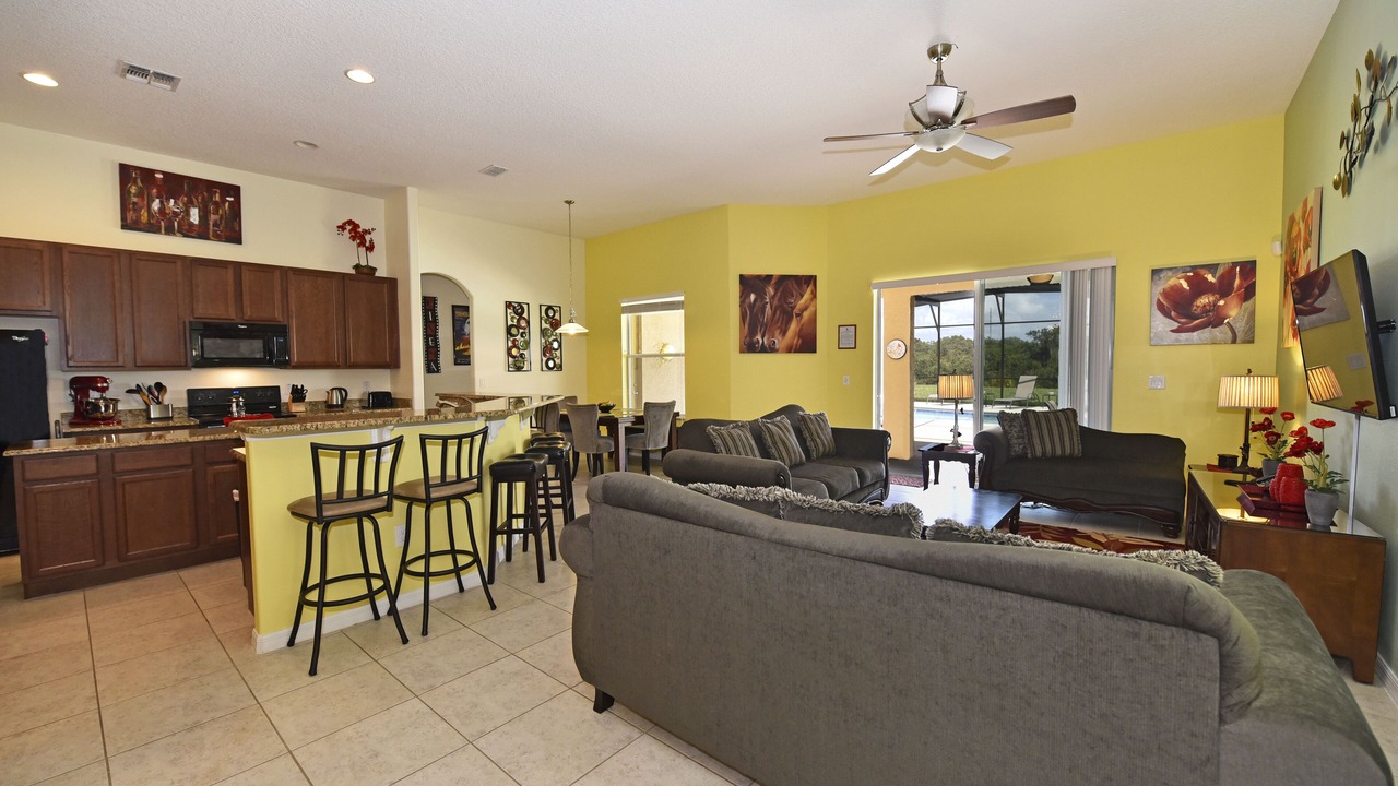 Photo of Livingroom in Watersong
