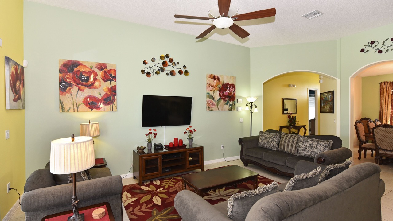 Photo of Livingroom in Watersong