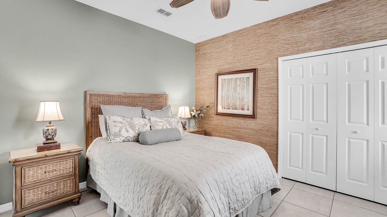 Photo of Bedroom in Watersong
