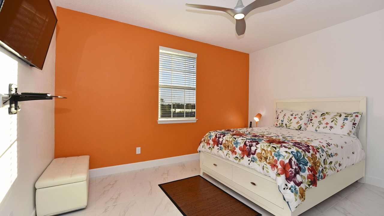 Photo of Bedroom in Sandy Ridge