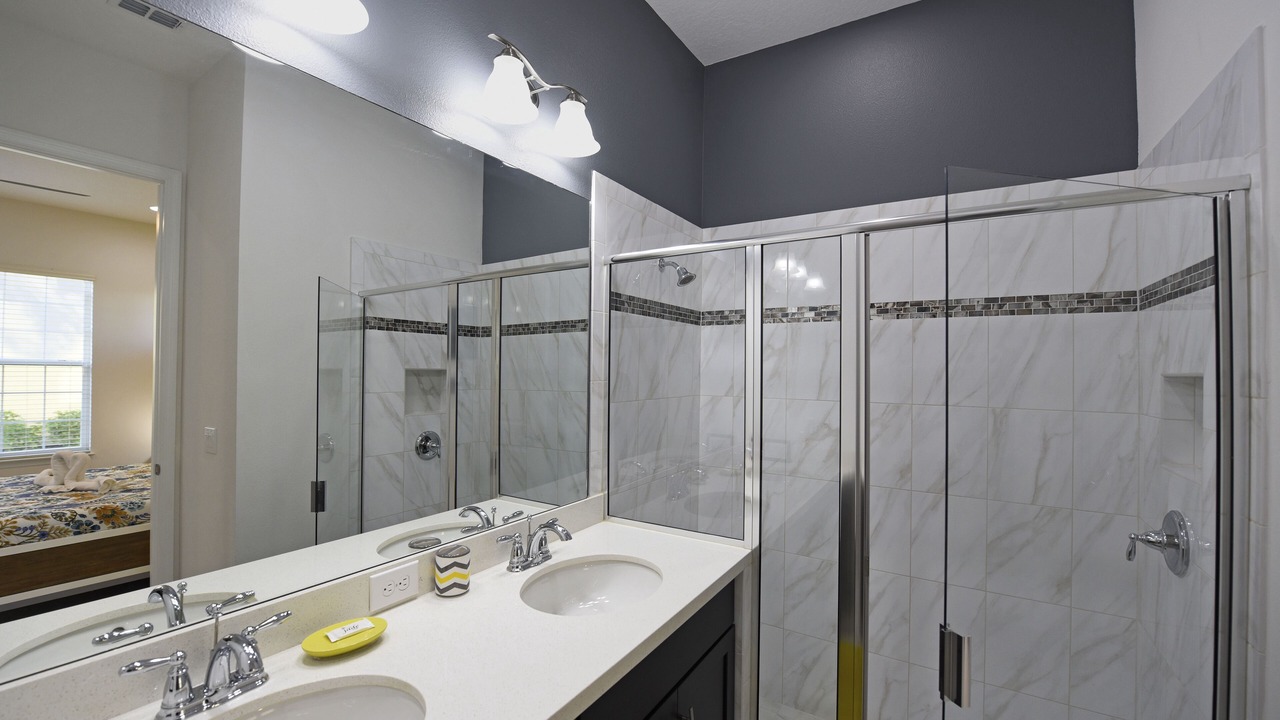 Photo of Bathroom in Sandy Ridge