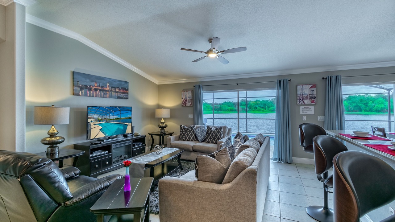 Photo of Bedroom in Buena Ventura Lakes