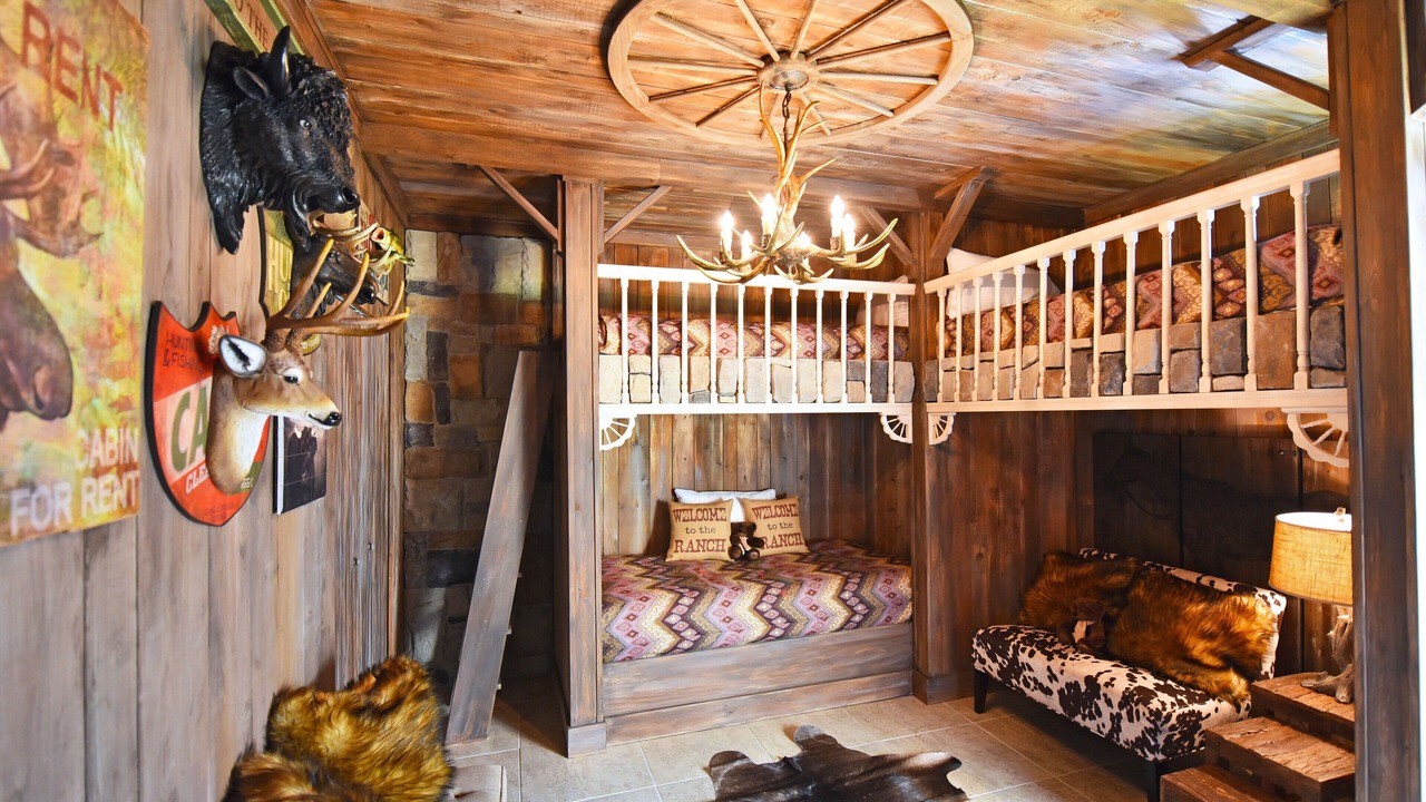 Photo of Bedroom in Watersong