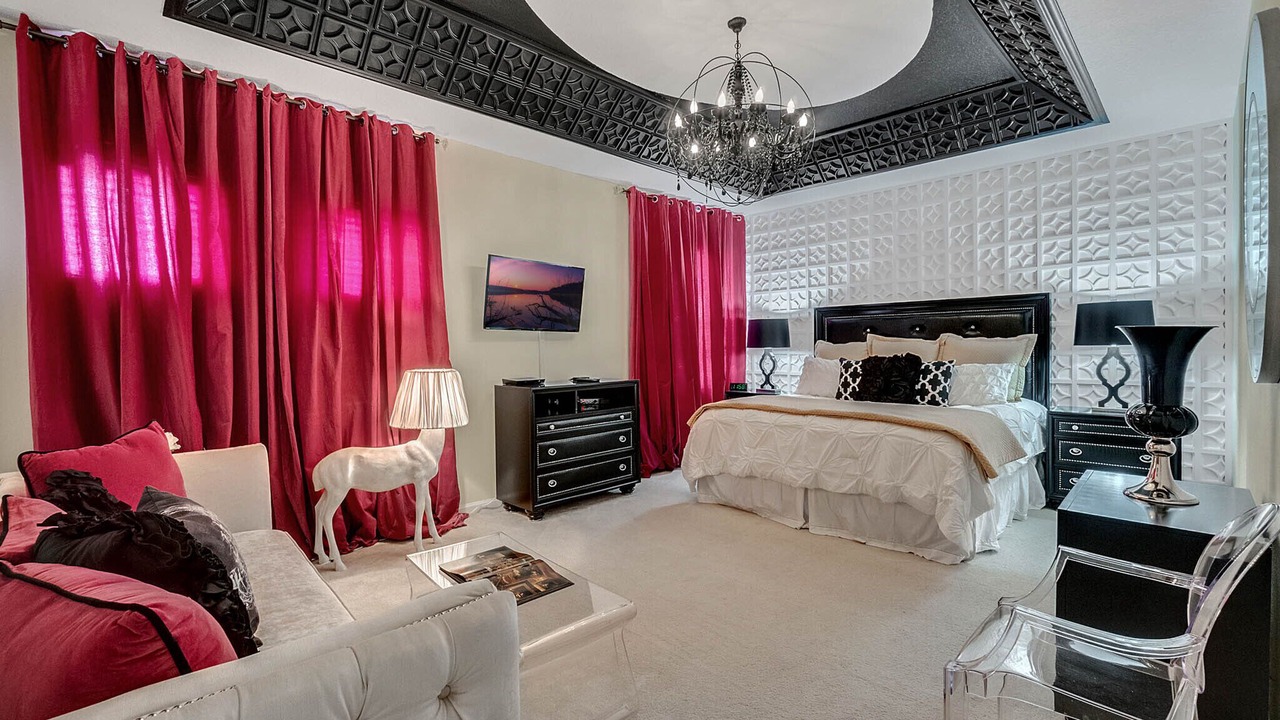 Photo of Bedroom in Watersong