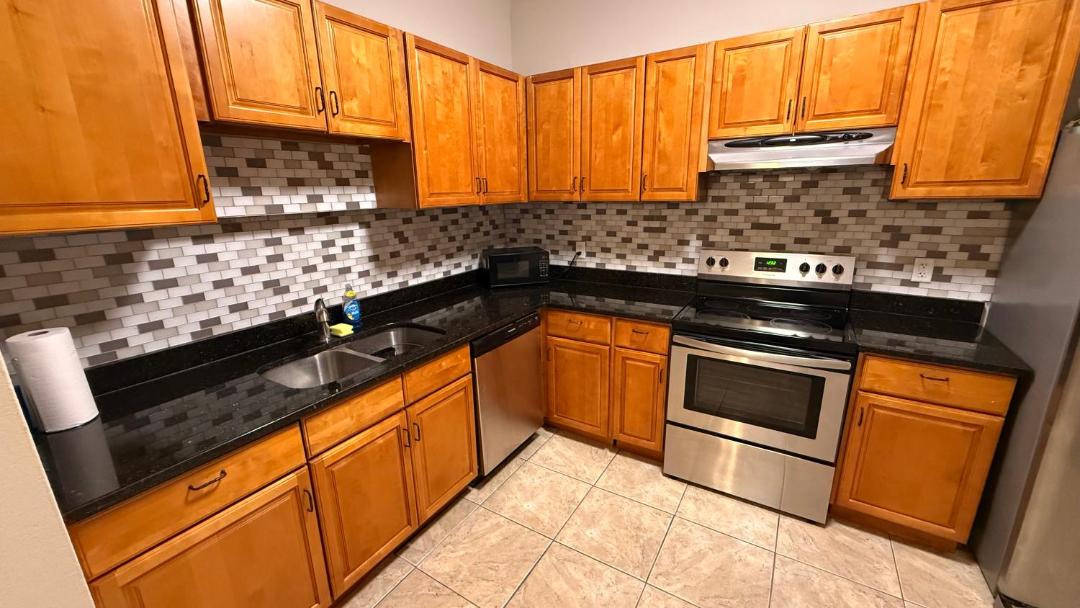 Photo of Kitchen in Englewood Park