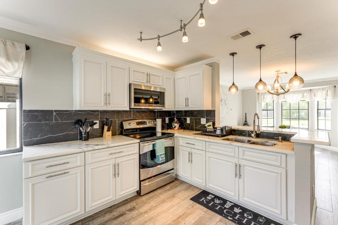 Photo of Kitchen in Buena Ventura Lakes