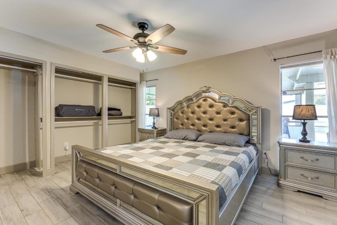 Photo of Bedroom in Buena Ventura Lakes