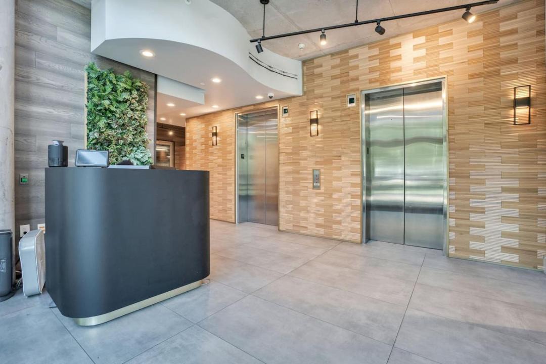 Photo of Bathroom in South Eola