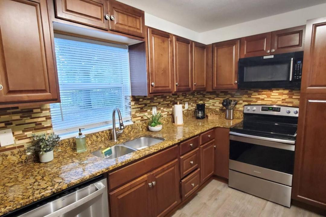 Photo of Kitchen in Lawsona - Fern Creek