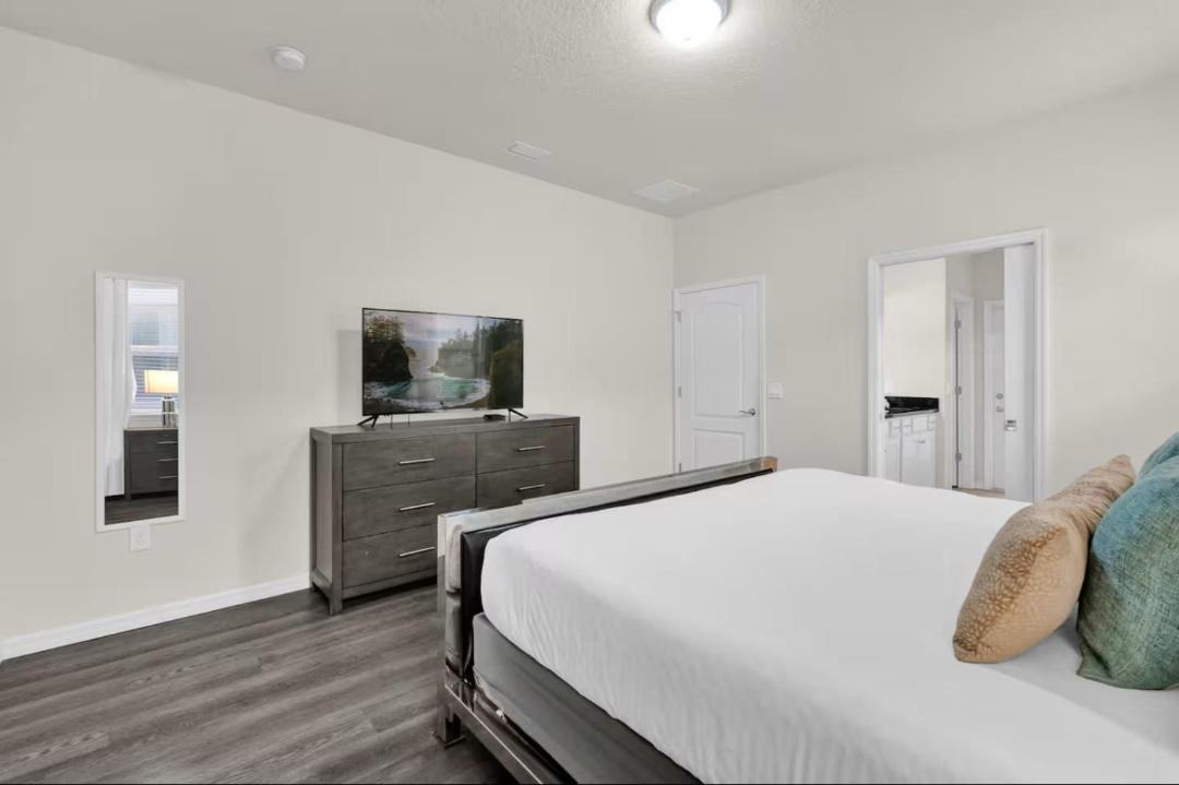 Photo of Bedroom in Four Corners