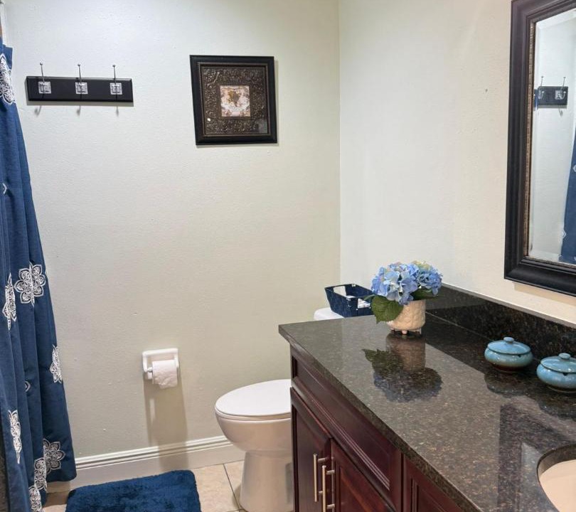 Photo of Bathroom in Buena Ventura Lakes