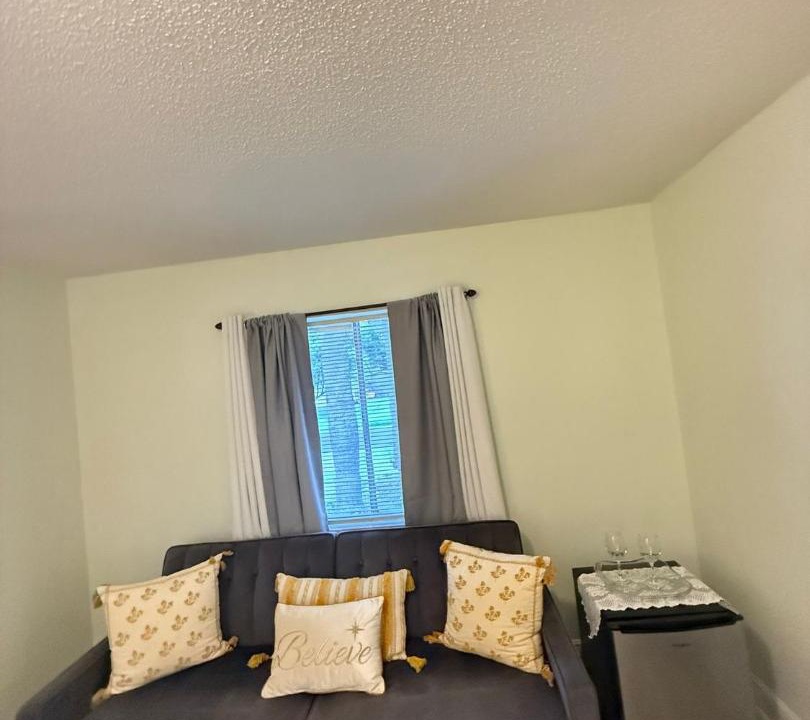 Photo of Bedroom in Buena Ventura Lakes