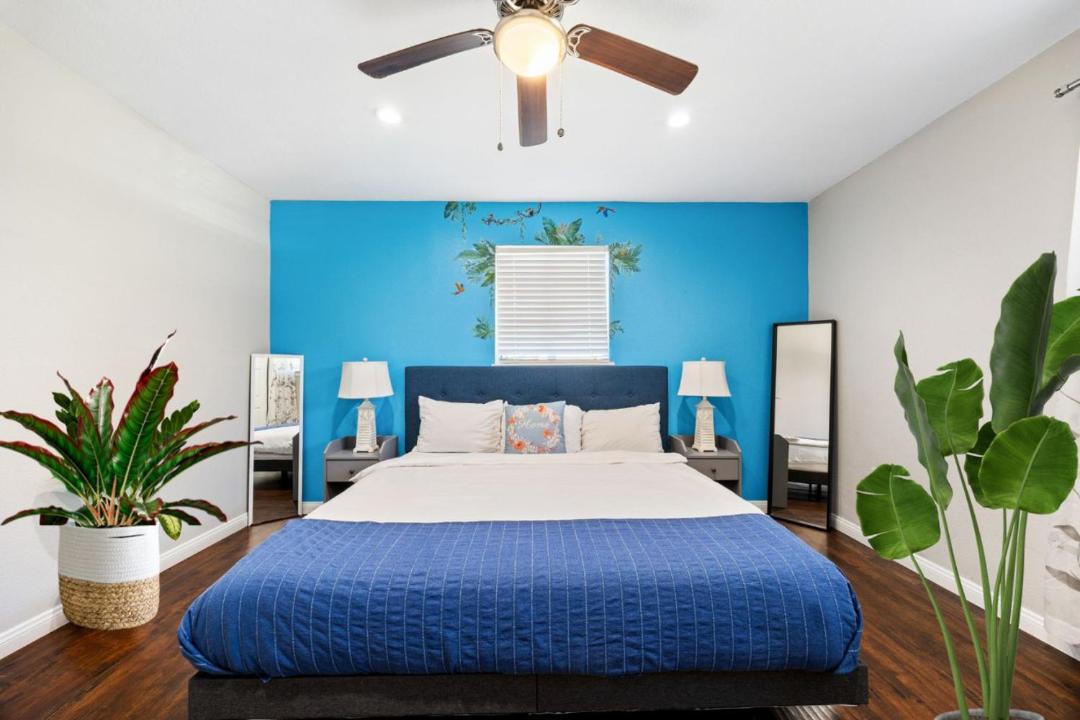 Photo of Bedroom in Englewood Park