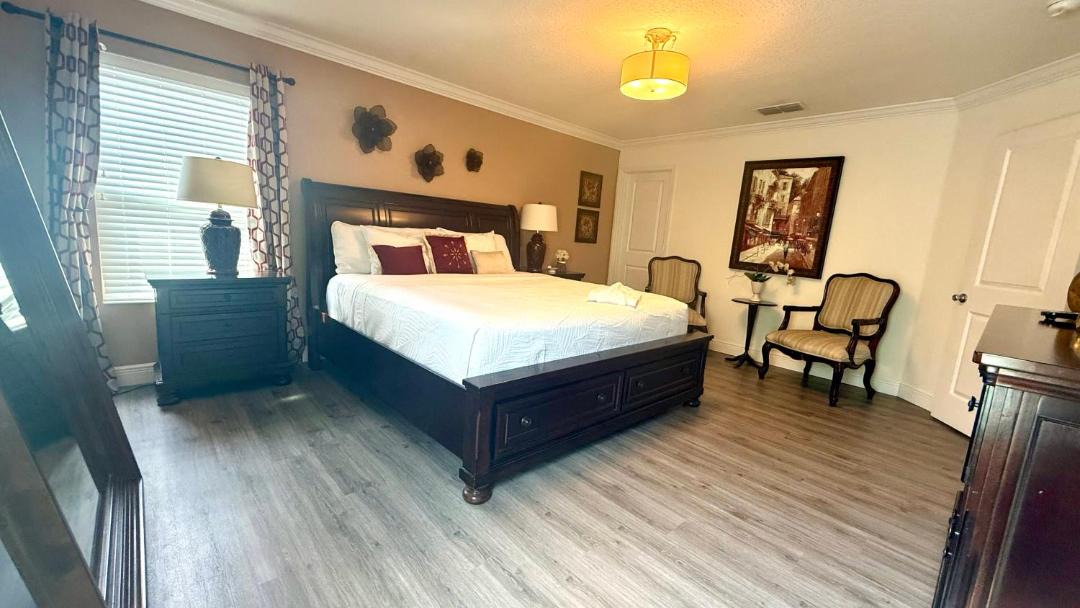 Photo of Bedroom in Crystal Cove