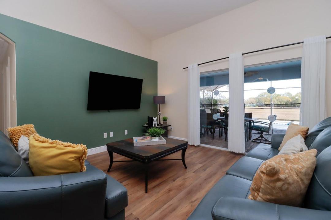 Photo of Others in Orange Tree