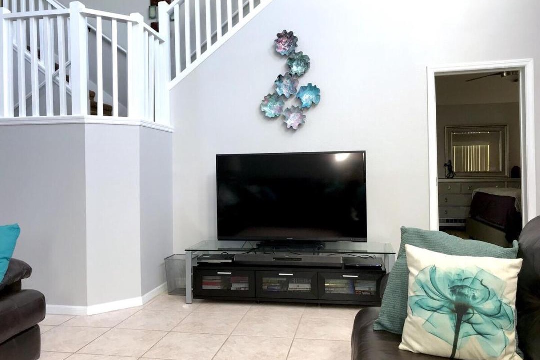 Photo of Livingroom in Lake Berkley