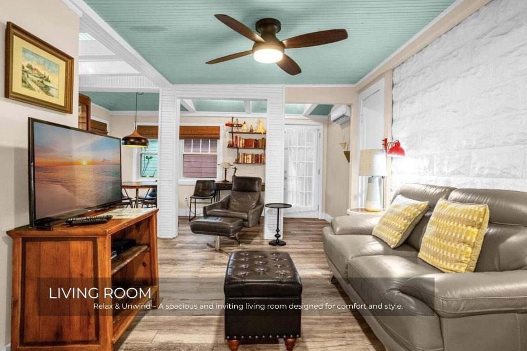Photo of Livingroom in Lake Weldona