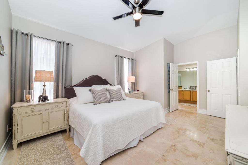 Photo of Bedroom in Windsor Palms