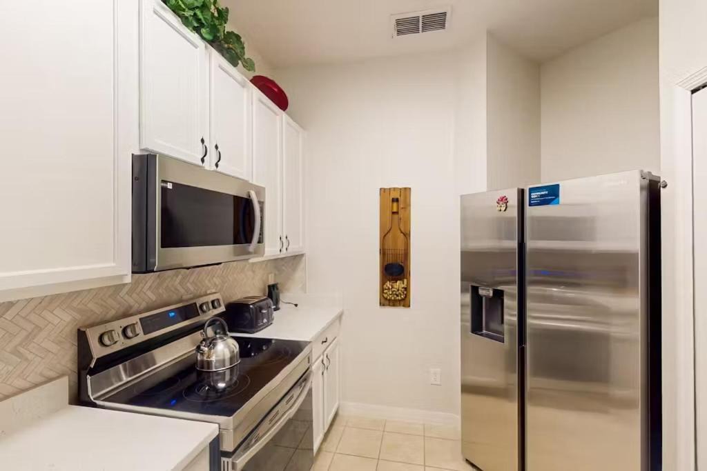 Photo of Kitchen in Bahama Bay