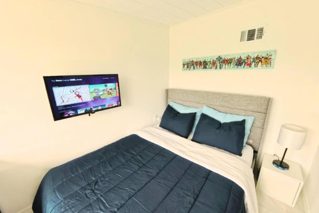 Photo of Bedroom in Buena Ventura Lakes