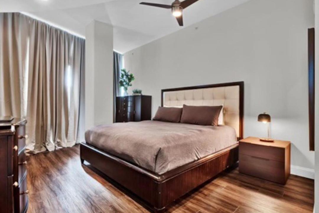 Photo of Bedroom in South Eola