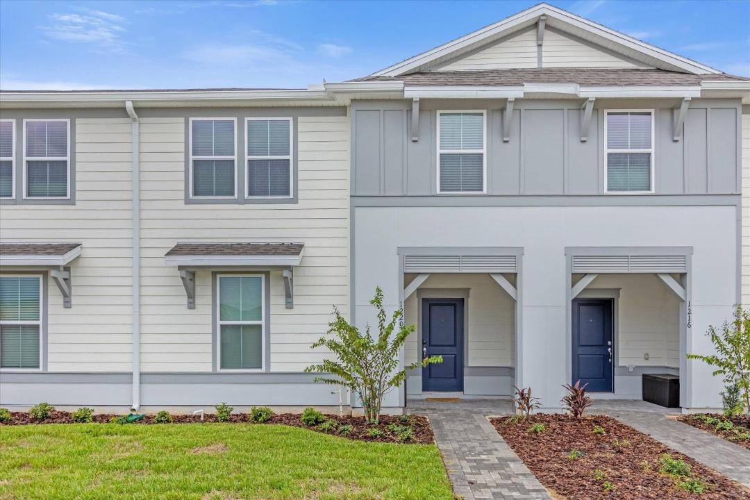 Photo of Others in Four Corners