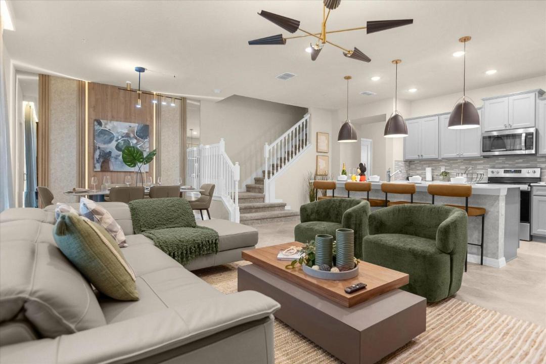 Photo of Others in Four Corners