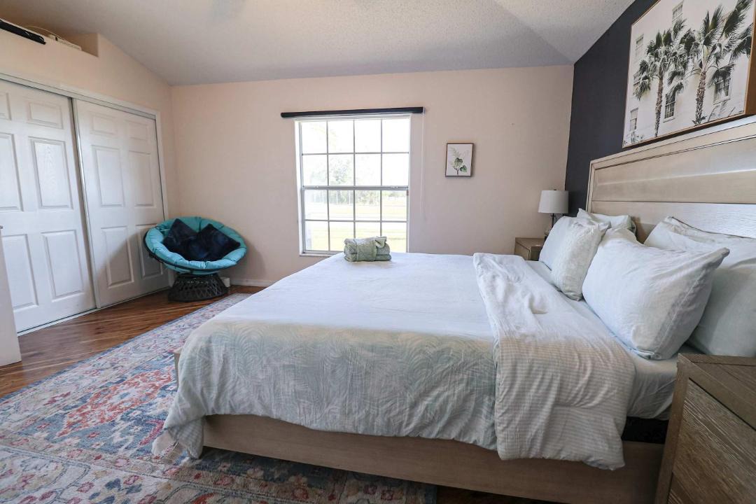 Photo of Bedroom in Buena Ventura Lakes