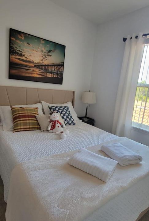 Photo of Bedroom in Buena Ventura Lakes