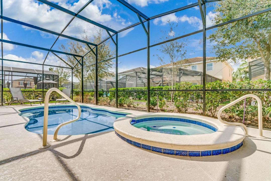 Photo of Patio Balcony in Loughman