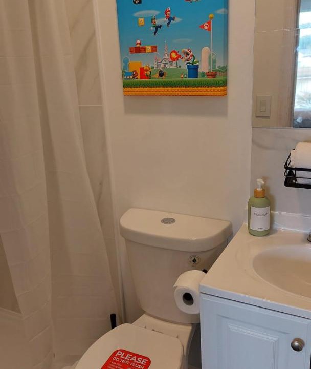Photo of Bathroom in Buena Ventura Lakes