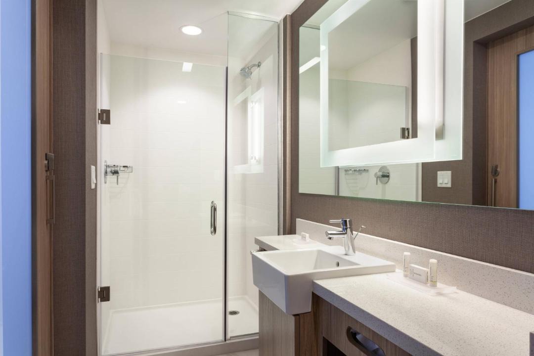 Photo of Bathroom in Millenia