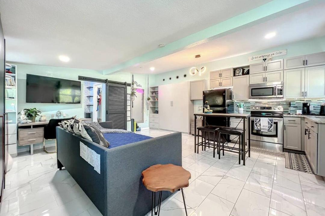 Photo of Kitchen in Dover Shores West