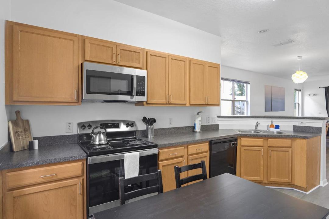 Photo of Kitchen in Crestwynd Bay