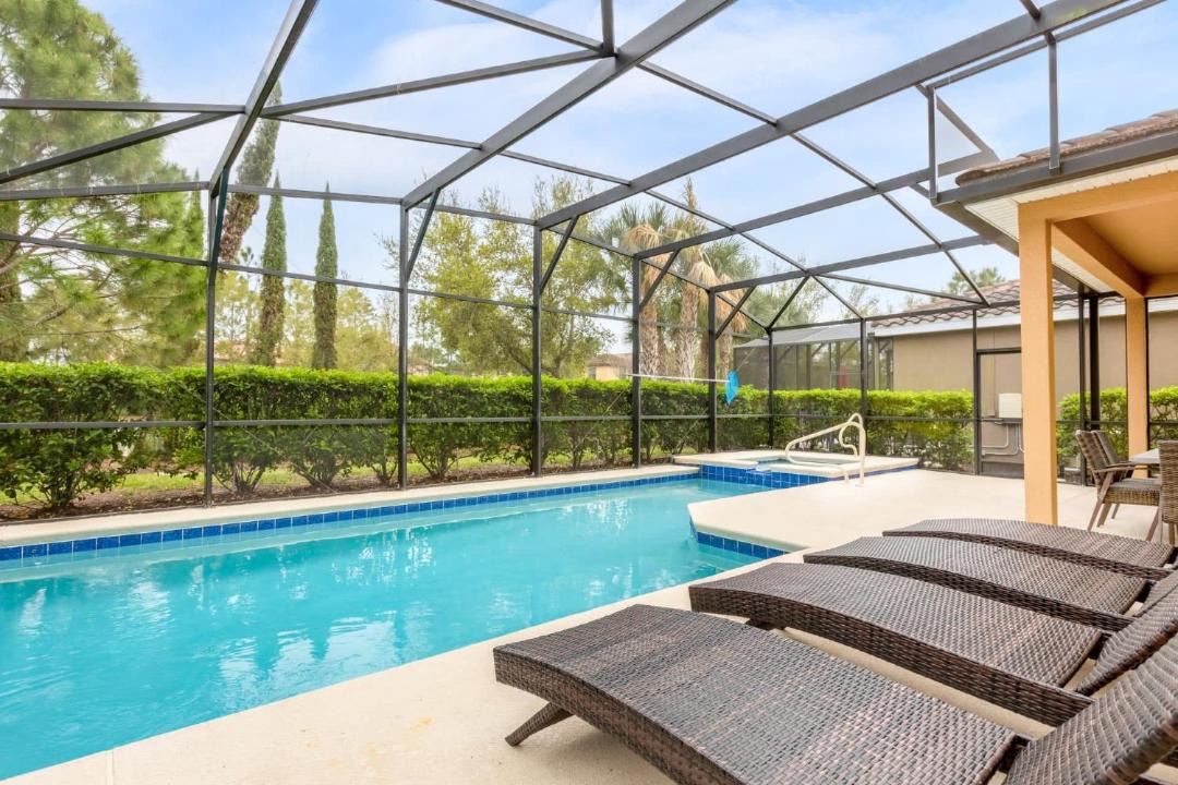 Photo of Outdoor in Loughman