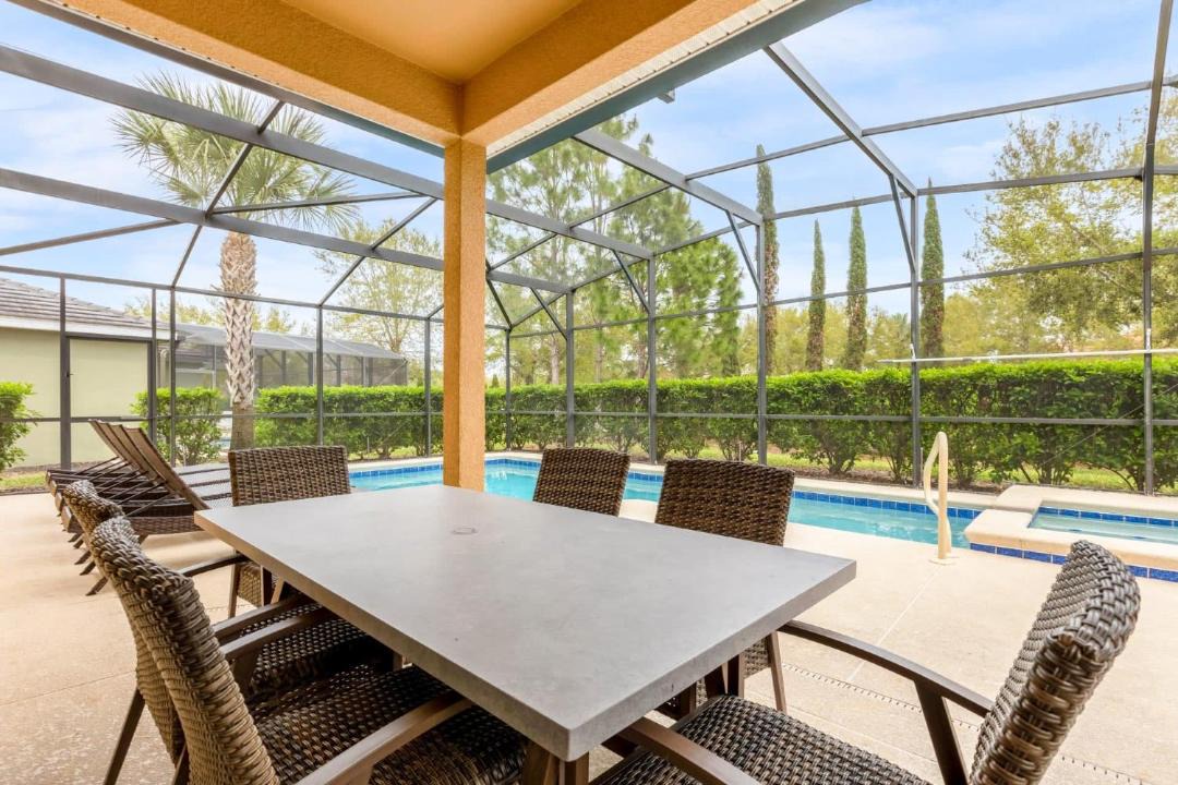 Photo of Patio Balcony in Loughman