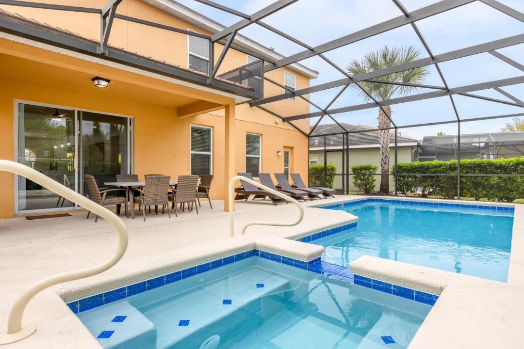 Photo of Outdoor in Loughman