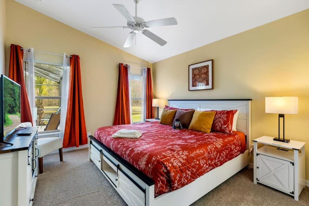 Photo of Bedroom in Sandy Ridge