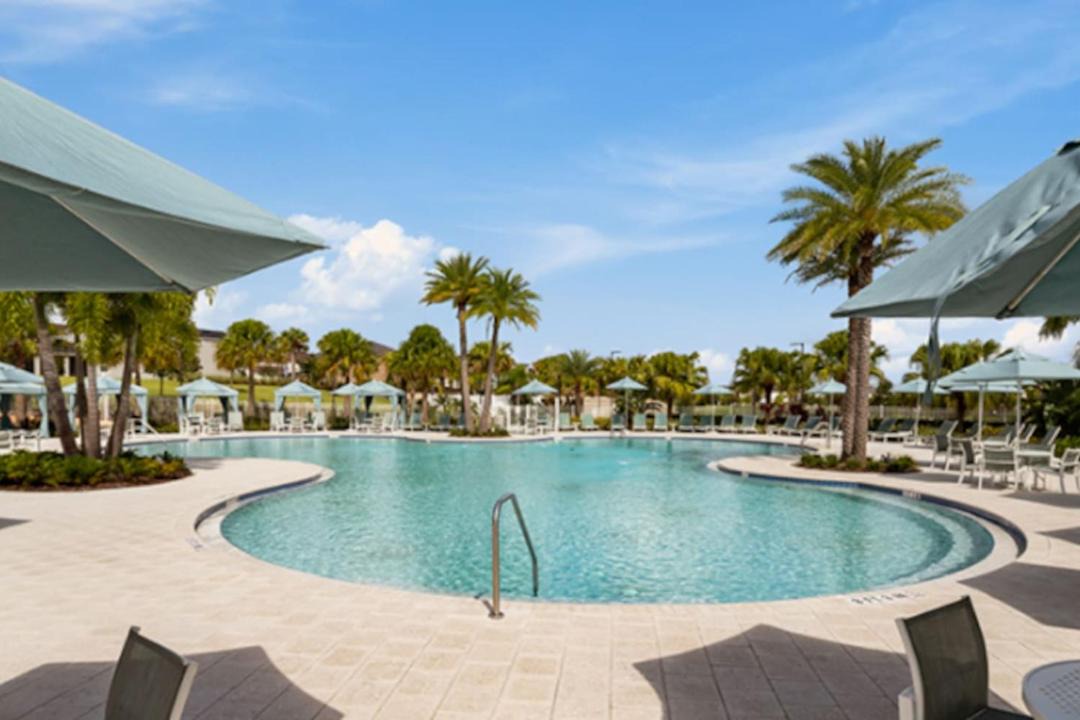 Photo of Others in Four Corners