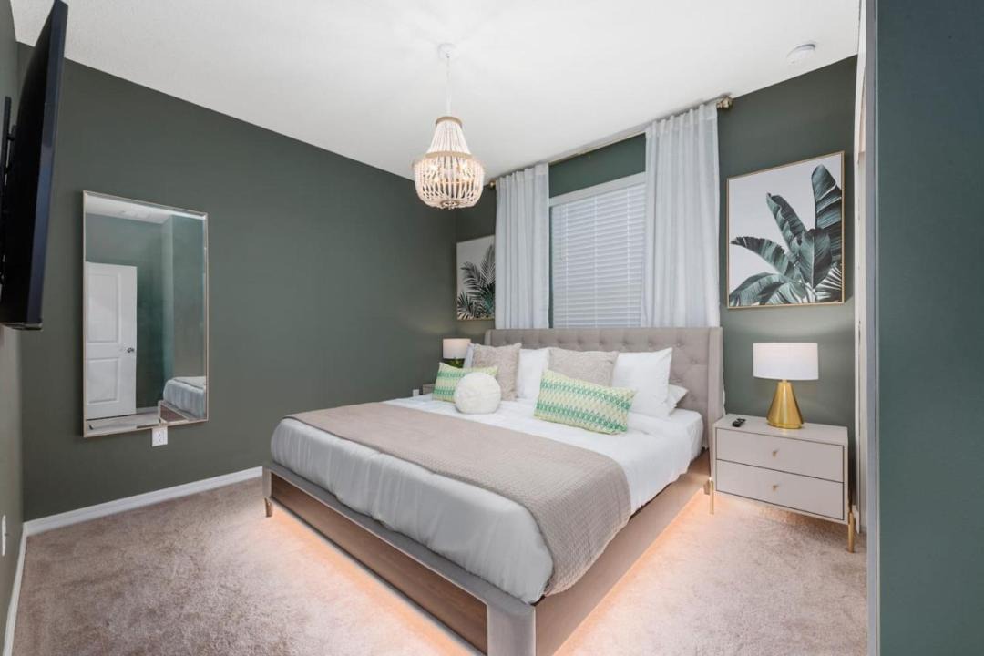 Photo of Bedroom in Davenport