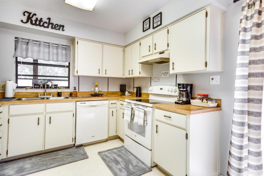 Photo of Kitchen in Ventura