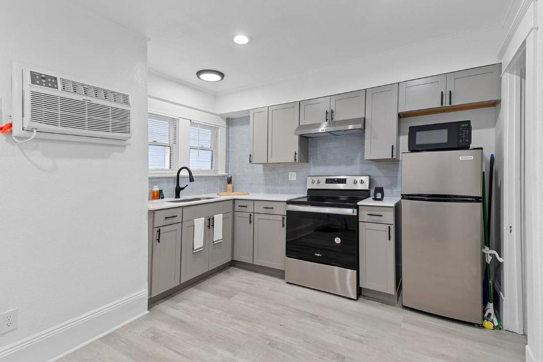 Photo of Kitchen in Lake Eola Heights
