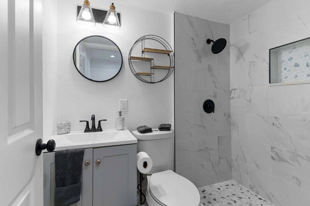 Photo of Bathroom in Lake Eola Heights