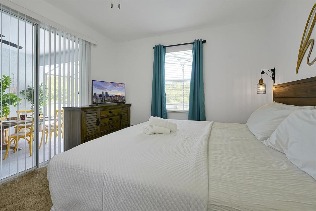 Photo of Bedroom in Trafalgar Village